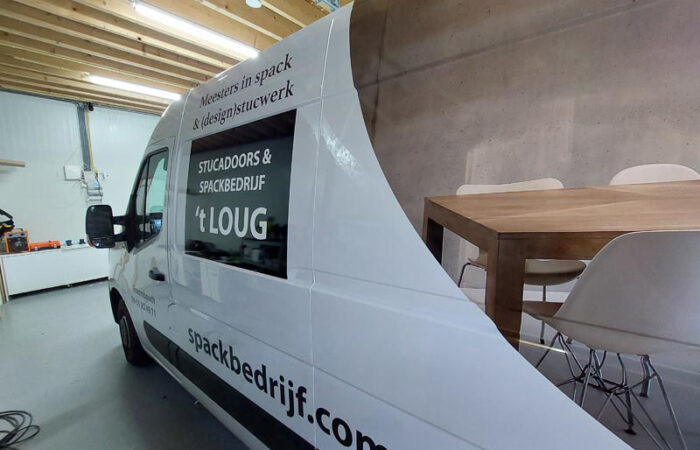 t Loug wrappen en bestickeren cign