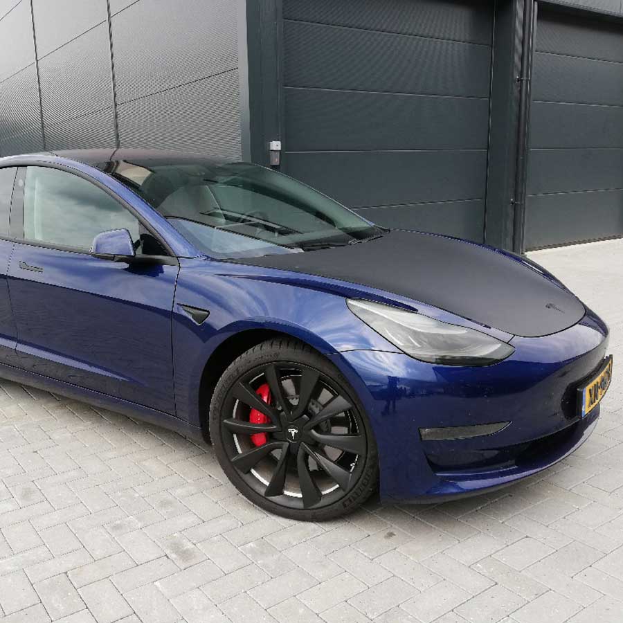 Tesla Model 3 Wrap