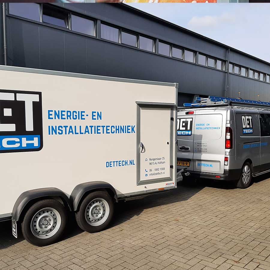 trailer en auto bestickeren